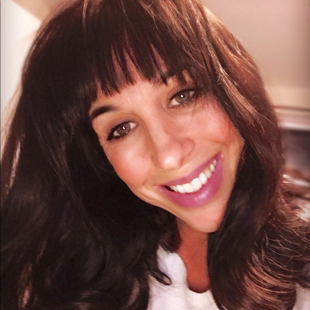 Meet your Posher, Noelle